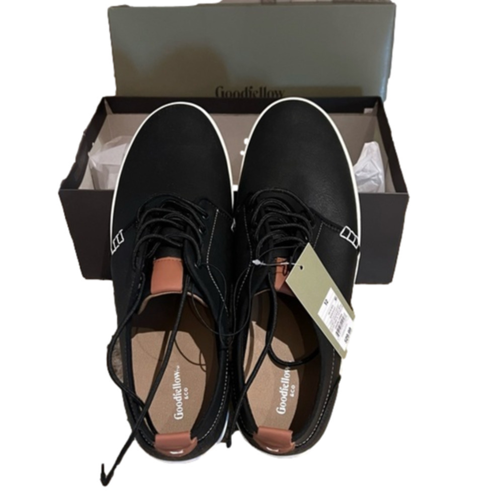 mens Black Tennis Shoes